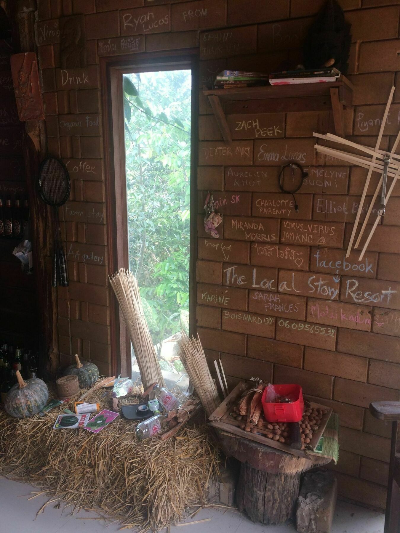 The Local Story Resort Ban Mon Talaeng Kültér fotó
